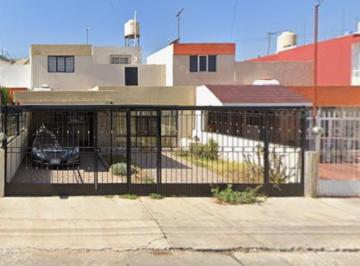Casa de 4 habitaciones, Guadalajara · Venta de Casa en Guadalajara Jardines Alcalde Jalisco