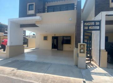 Casa de 3 habitaciones, Tizayuca · Casa en Venta 167 m² Alberca Lisboa Residencial Tizayuca Hgo