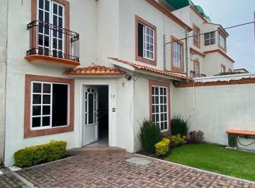Casa · 144m² · 3 Recámaras · 2 Estacionamientos · Casa - Tultitlán