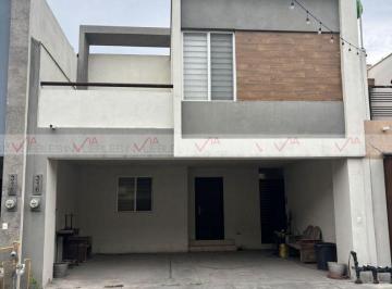 Casa · 182m² · 3 Recámaras · 2 Estacionamientos · Casa en Venta en General Escobedo Fracc. Canteras