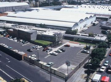 Nave industrial , Iztacalco · Rentó Bodega 30000 M3 Rojo Gómez Iztacalco