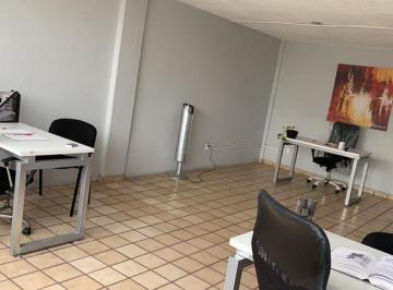 Oficina , Guadalajara · Oficina Para 5 Personas en Mexicaltzingo