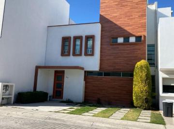 Casa de 3 habitaciones, Pachuca · Venta Casa Zona Plateada 3 Recámaras con Baño Completo
