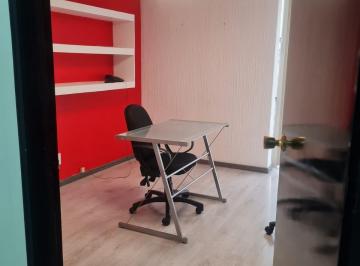Oficina · 10m² · 1 Estacionamiento · Oficina en Renta Para Consultorios en del Valle Sur