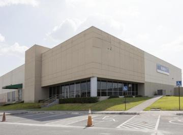 Bodega comercial · 2067m² · Bodega Industrial en Reynosa, Tam. de 2,067 m² con Iluminación Led y Altura Libre: 7.95 m