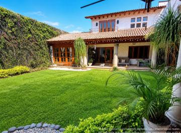 Casa · 475m² · 4 Recámaras · 2 Estacionamientos · Casa en Fraccionamiento en Jardines de Reforma, Cuernavaca, Morelos