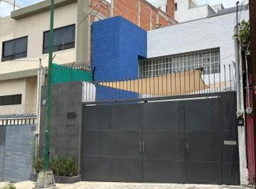 Casa de 3 habitaciones, Alvaro Obregón · Casa Remodelada en Colinas del Sur, Cerca de Santa Fe, Cdmx