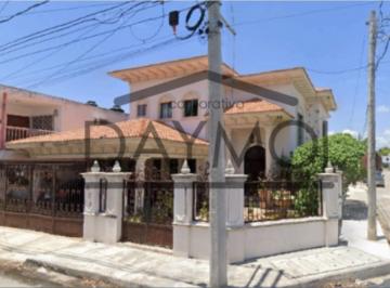 Casa en condominio de 4 habitaciones, Mérida · Casa en Calle 79 a No 526 Mza 174 Seccion Catastral 11 Fracc Nueva Sambula Cp 97250, Yucatan.