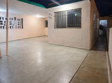 Casa · 133m² · 2 Recámaras · 1 Estacionamiento · Casa en Venta a 3 Calles de La Plancha