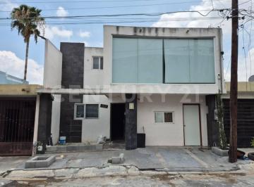 Casa · 229m² · 4 Recámaras · Casa en Venta en Col. Provileon en Escobedo