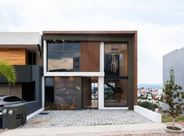Casa de 3 habitaciones, Morelia · Casa en Venta en Fraccionamiento Río Altozano Morelia