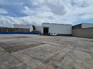 Bodega comercial · 20 Estacionamientos · Bodega Industrial - Cartagena