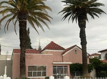 Casa de 3 habitaciones, Chihuahua · Casa en Renta | Zona Centro