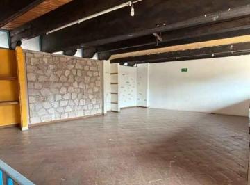Casa de 10 habitaciones, Morelia · Casa de 600 m² con 10 Recámaras en Renta en Lomas de Vista Bella