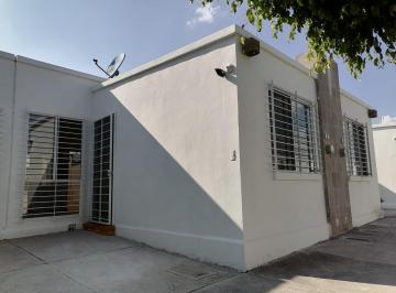 Casa · 43m² · 2 Recámaras · 1 Estacionamiento · Casa - Fraccionamiento Viñedos