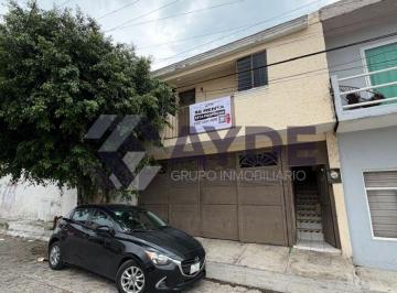 Bodega comercial de 3 habitaciones, Zapopan · Bodega con Oficinas en Renta en Paraísos del Colli