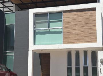 Casa · 270m² · 4 Recámaras · Casa - Juriquilla