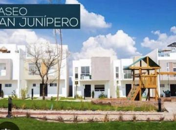 Casa · Casa - Fraccionamiento Paseo San Junípero