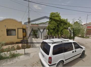 Casa de 2 habitaciones, Hermosillo · Casa en Prof. Francisco Meneses Fierros 33, Altares Secc Franciscanos, 83296 Hermosillo, Son.