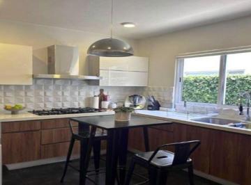 Casa de 4 habitaciones, Atizapán de Zaragoza · Venta de Casa en La Colonia Bosque Esmeralda, Edo. de México