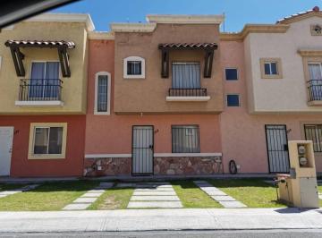 Casa en condominio · 3 Recámaras · 2 Estacionamientos · Renta Casa en Real Toledo Fase XIII, Pachuca, Hidalgo