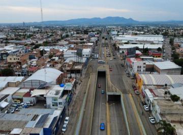 Local comercial , Aguascalientes · Local Comercial y Depto en Venta Sobre Primer Anillo en Aguascalientes