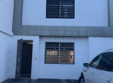 c1d8257c117b7a438a31f3e15ac902842c24c1fde8a6257f5a695391a1f2d58e · Casa en Renta San Pedro