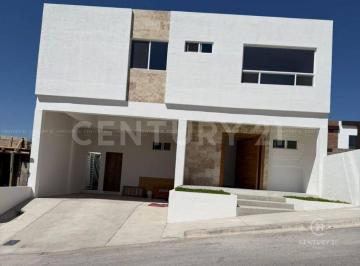 Casa · 369m² · 4 Recámaras · Casa en Venta en Cima del Pedregal, Chihuahua, Chih.