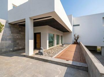 89c0a81f6e9700a5e46cd53da4aeedc1a9e73df97962395ca06f2cc098faaeab · Casa en Venta, San Patricio, San Pedro Garza García, Nuevo León