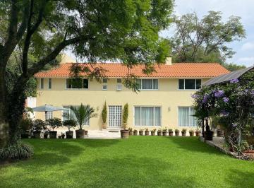 e16c2e0599c7e3f970156b7bcf47f93a82ff38a9d1653e838b9e05f87d8eaef6 · Casa en Venta en Jardines del Pedregal