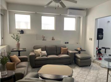 Casa de 3 habitaciones, Monterrey · Casa en Venta en Jardines del Paseo