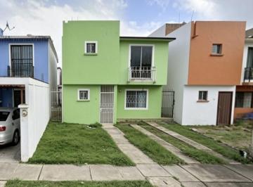 Casa de 3 habitaciones, Minatitlán · Casa en Venta Nueva Primero de Mayo Minatitlan