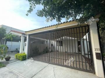 Casa en Renta en Bosques de las Cumbres · Casa en Bosques de Las Cumbres