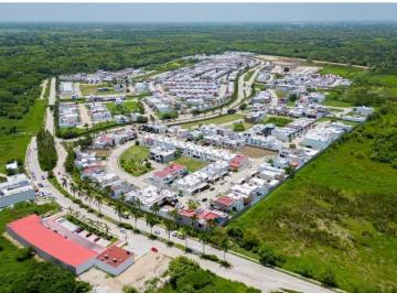 Terreno / Lote · 160m² · Venta de Lotes Residenciales en Privadas en Real Campestre