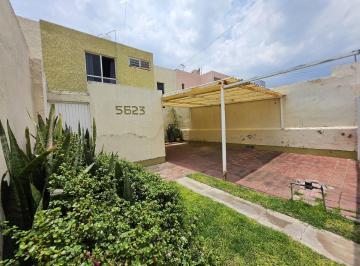 Casa de 4 habitaciones, Zapopan · Casa en Venta en La Estancia