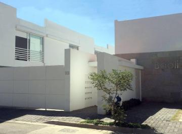 Casa · 132m² · 3 Recámaras · 2 Estacionamientos · Casa en Renta Nuevo México 18 Zapopan Jalisco