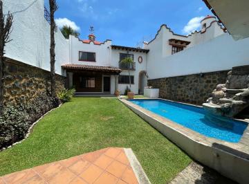 Casa · 170m² · 3 Recámaras · 2 Estacionamientos · Casa en Renta en Fracc. San Jeronimo de Ahuatepec, Cuernavaca