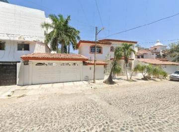 Casa de 4 habitaciones, Puerto Vallarta · Casa en Venta Ubicada en Puerto Vallarta, Jalisco