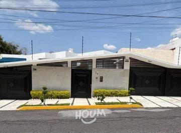 Casa · 600m² · 4 Recámaras · 4 Estacionamientos · Casa en Pedregal de San Francisco con 4 Recámaras, Id:.