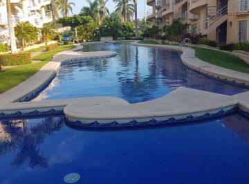 Departamento de 3 habitaciones, Acapulco de Juárez · Fracc. Las Garzas Depto. 2 Recamara,1 Baños, Roof Garden Construido con Jacuzzi, Baño y Cocineta