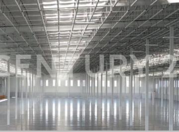 Bodega comercial · 5508m² · 23 Estacionamientos · Se Renta Nave de 5,508 m² en Ramos Arizpe