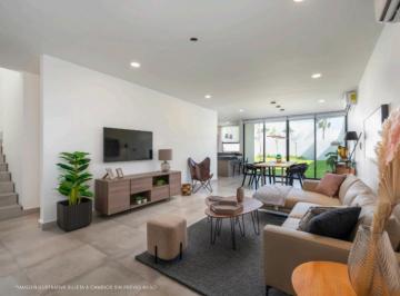 1 · Casa en Venta con Acceso Directo a Perifrico Norte en Santa Rita Cholul