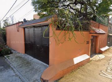 Casa de 2 habitaciones, Tlalpan · Casa en Venta en Tlalpan