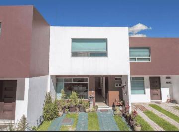 Casa de 3 habitaciones, Cuautlancingo · Preciosa Casa en Cuautlancingo