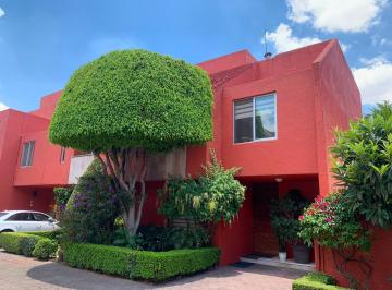 Casa · 180m² · 3 Recámaras · 2 Estacionamientos · Casa en Venta - Bosque de Echegaray