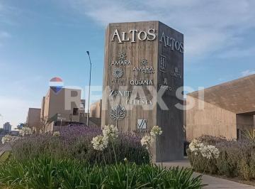 Terreno / Lote en Venta · Rtv Terreno Venta Altos Juriquilla, Zenit