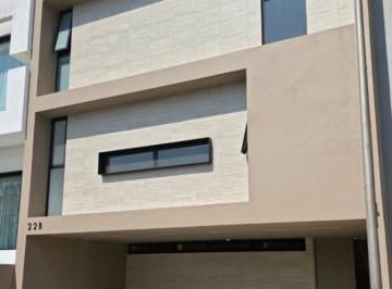 Casa en condominio de 3 habitaciones, Atizapán de Zaragoza · Casa de 278 m² con 3 Recámaras en Venta en Residencial Lago Esmeralda