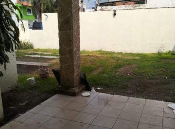 Casa en condominio de 3 habitaciones, San Pedro Tlaquepaque · Casa en Renta en Camino Real Santa Anita | 290 m² | Amplio Jardín | Coto Privado | $18,000