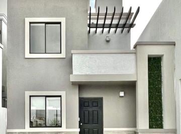 Casa · 60m² · 2 Recámaras · 2 Estacionamientos · Casa en Venta en Señeros Residencial - (4)
