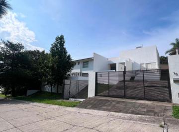 Casa de 4 habitaciones, Tlajomulco de Zúñiga · Se Renta Casa Amueblada o Sin Amueblar en El Palomar, Tlajomulco de Zúñiga, Jalisco.